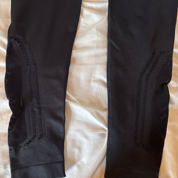 Black Leggings - Picture 4 of 5